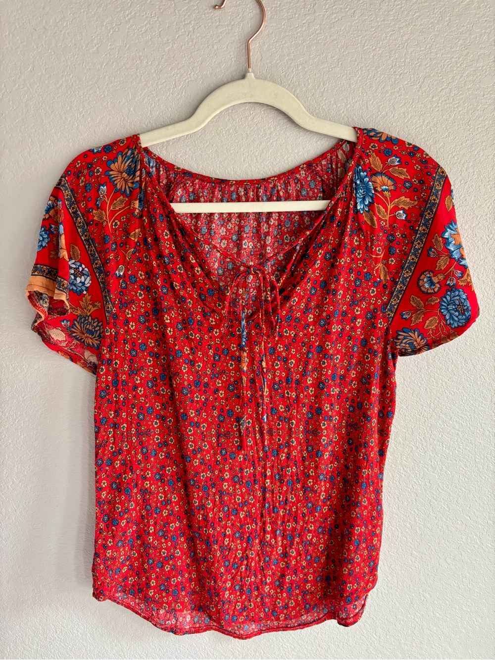 Red Floral Tie-Front Short Sleeve Blouse